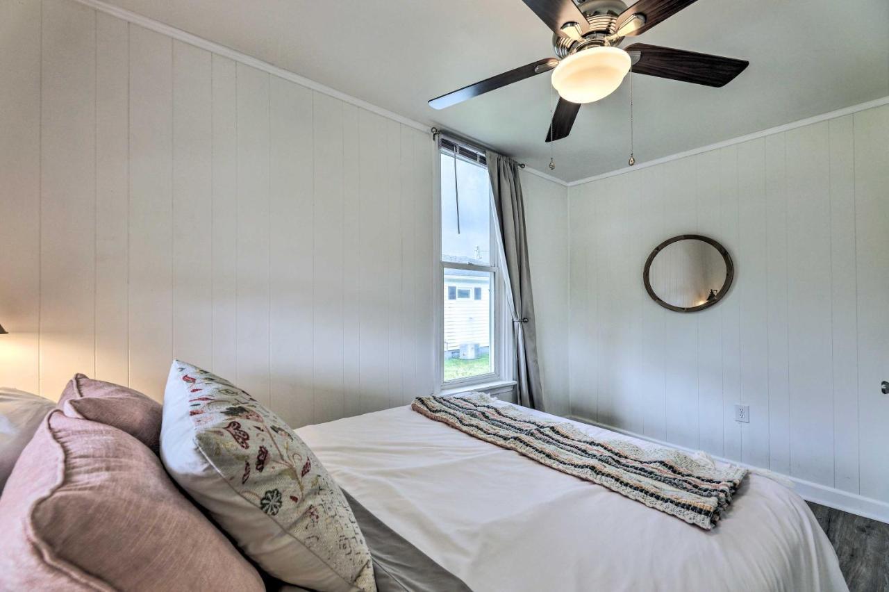 Pet-Friendly Greenville Home With Private Yard Ngoại thất bức ảnh